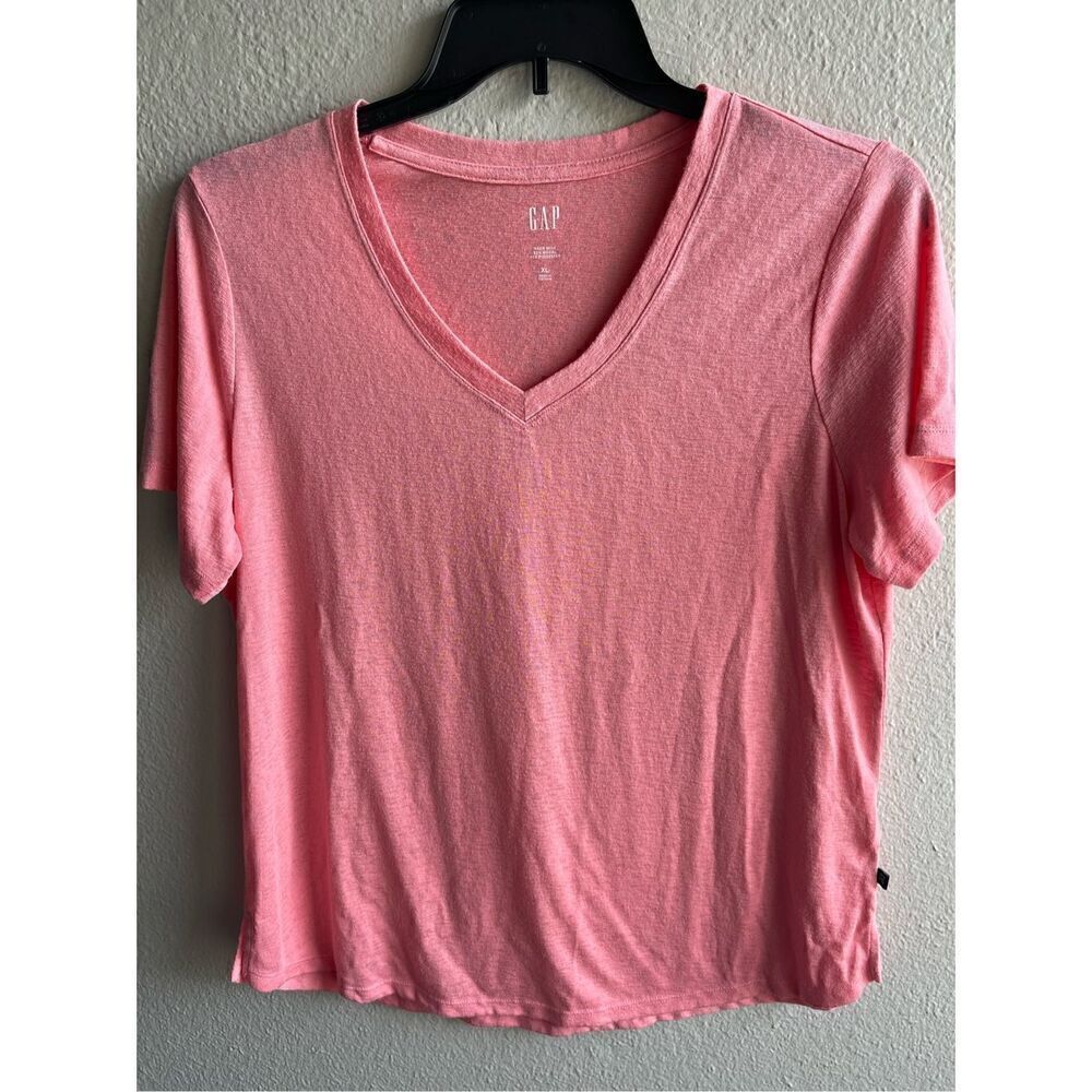 ❤️GAP Women’s Short Sleeve V-Neck